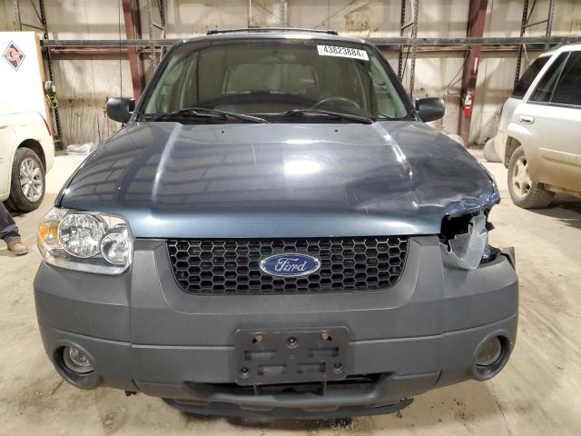 Photo 4 VIN: 1FMYU03Z15KE17944 - FORD ESCAPE 