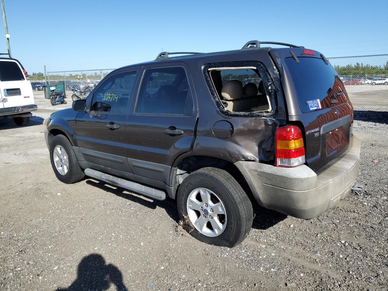 Photo 1 VIN: 1FMYU03Z46KB98978 - FORD ESCAPE 