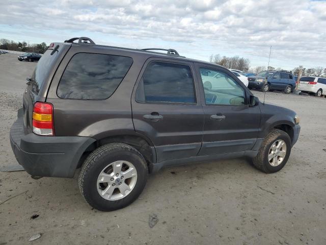 Photo 2 VIN: 1FMYU03Z47KB25109 - FORD ESCAPE XLT 