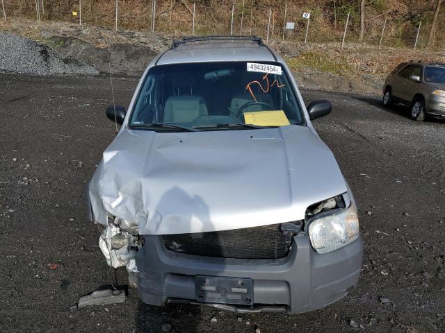 Photo 4 VIN: 1FMYU04102KA50832 - FORD ESCAPE XLT 