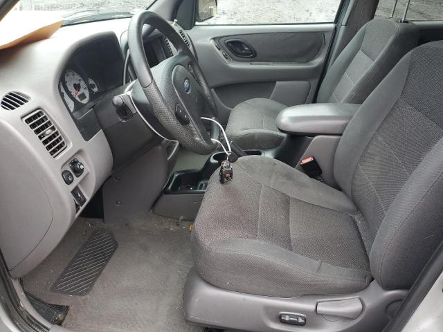 Photo 6 VIN: 1FMYU04102KA50832 - FORD ESCAPE XLT 