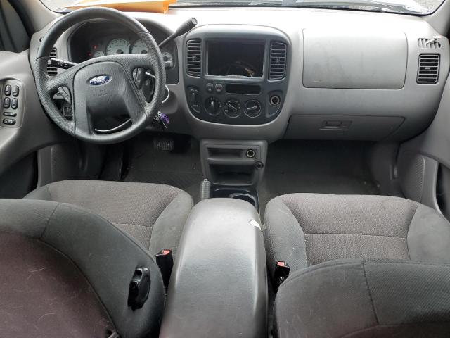 Photo 7 VIN: 1FMYU04102KA50832 - FORD ESCAPE XLT 