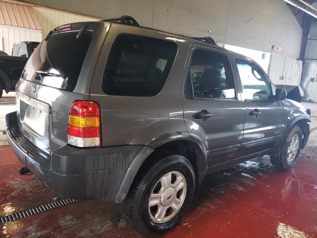 Photo 2 VIN: 1FMYU04102KB66323 - FORD ESCAPE 