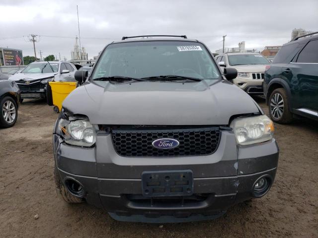 Photo 4 VIN: 1FMYU04105KA39379 - FORD ESCAPE LIM 