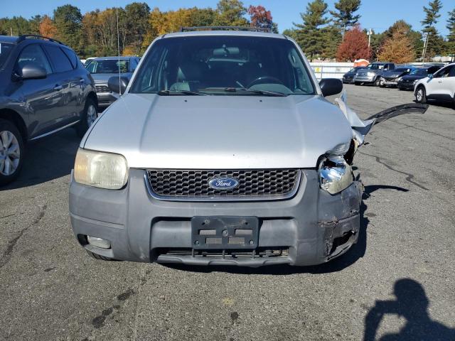 Photo 4 VIN: 1FMYU04152KA44816 - FORD ESCAPE XLT 