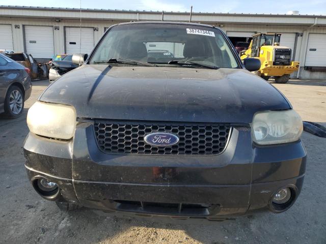 Photo 4 VIN: 1FMYU04155KD28905 - FORD ESCAPE 