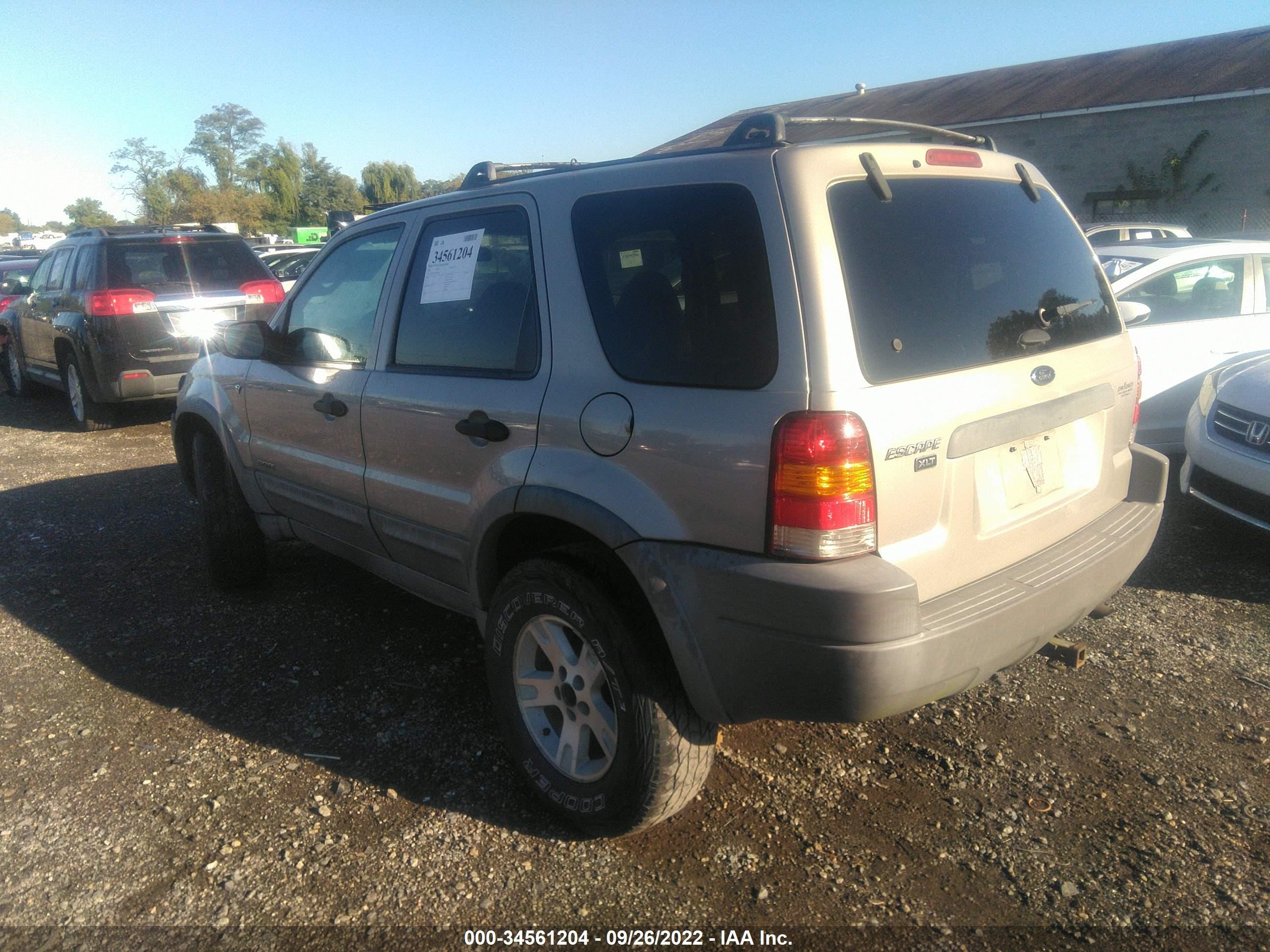 Photo 2 VIN: 1FMYU04161KB81665 - FORD ESCAPE 