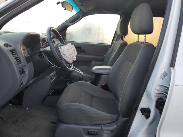 Photo 6 VIN: 1FMYU04172KD95887 - FORD ESCAPE 