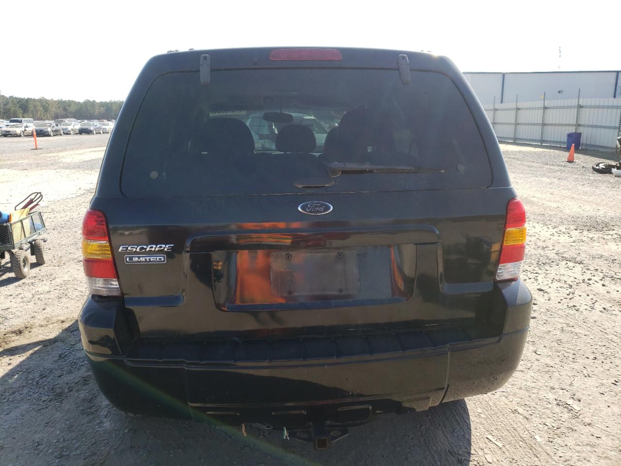 Photo 5 VIN: 1FMYU04195KA86880 - FORD ESCAPE 