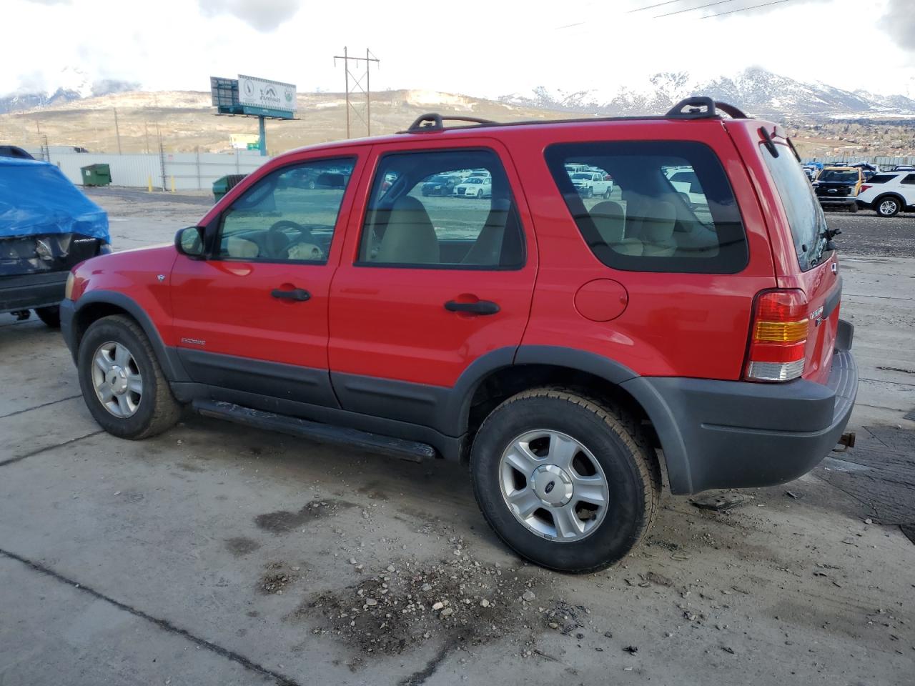 Photo 1 VIN: 1FMYU041X1KF70132 - FORD ESCAPE 