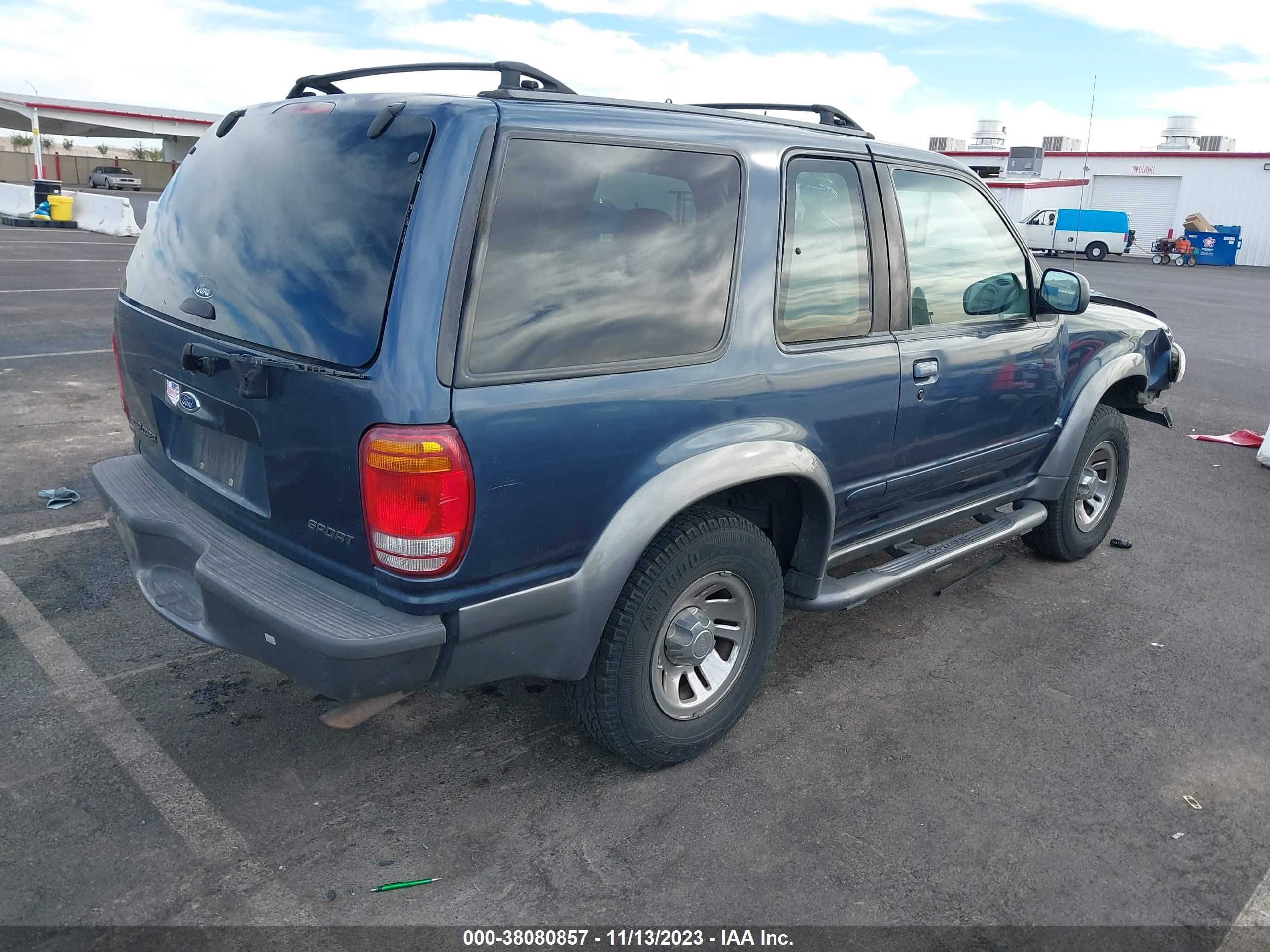 Photo 3 VIN: 1FMYU22E1XUC60899 - FORD EXPLORER 