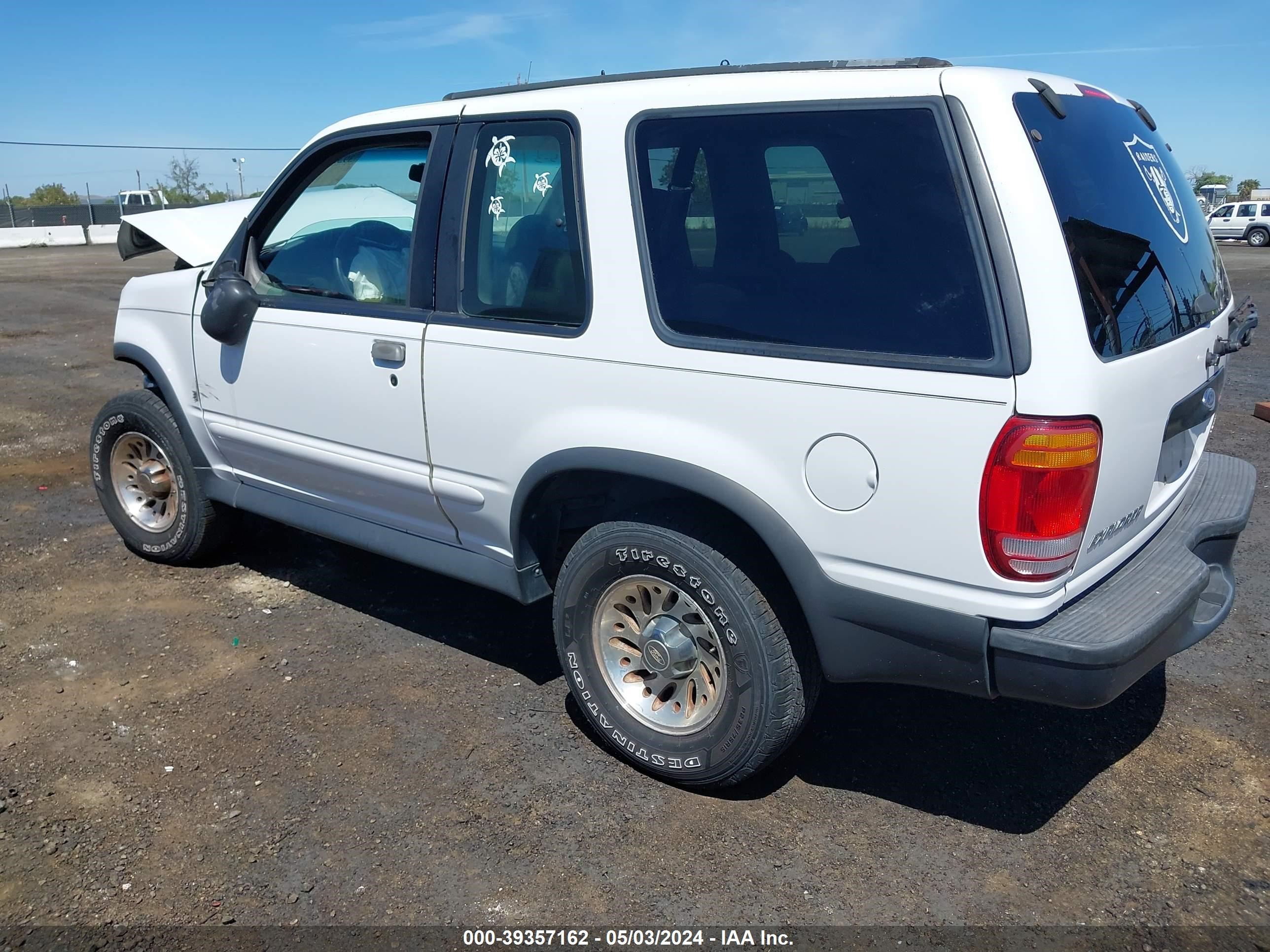 Photo 2 VIN: 1FMYU22X3XUB75158 - FORD EXPLORER 