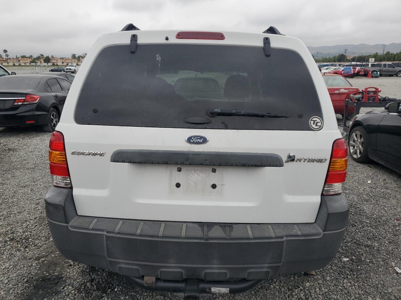 Photo 5 VIN: 1FMYU49H17KA34577 - FORD ESCAPE 