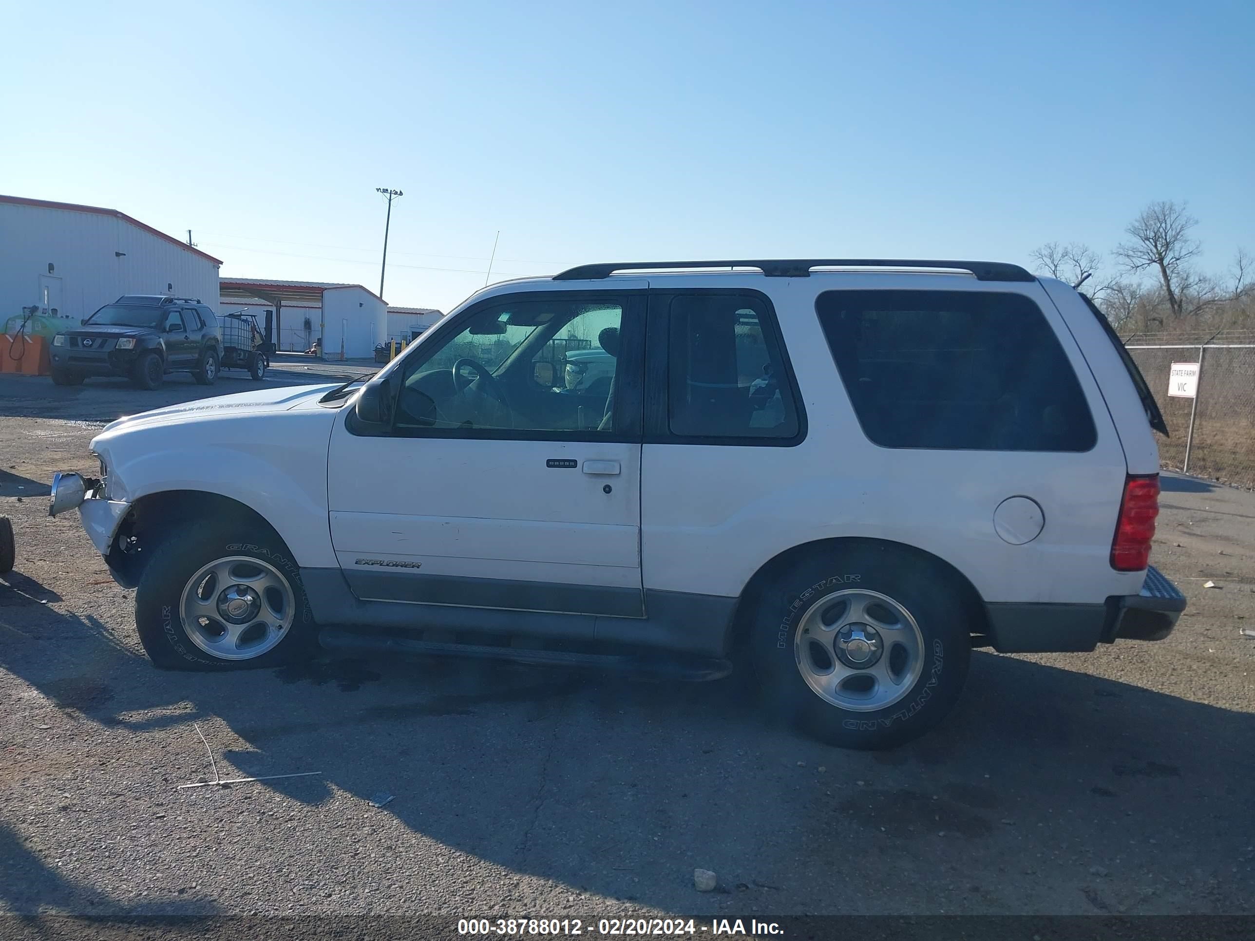 Photo 13 VIN: 1FMYU70EX1UA05921 - FORD EXPLORER 