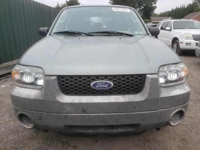 Photo 4 VIN: 1FMYU92Z77KA07500 - FORD ESCAPE XLS 