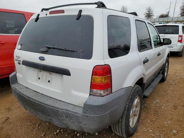 Photo 2 VIN: 1FMYU93105DA13066 - FORD ESCAPE 