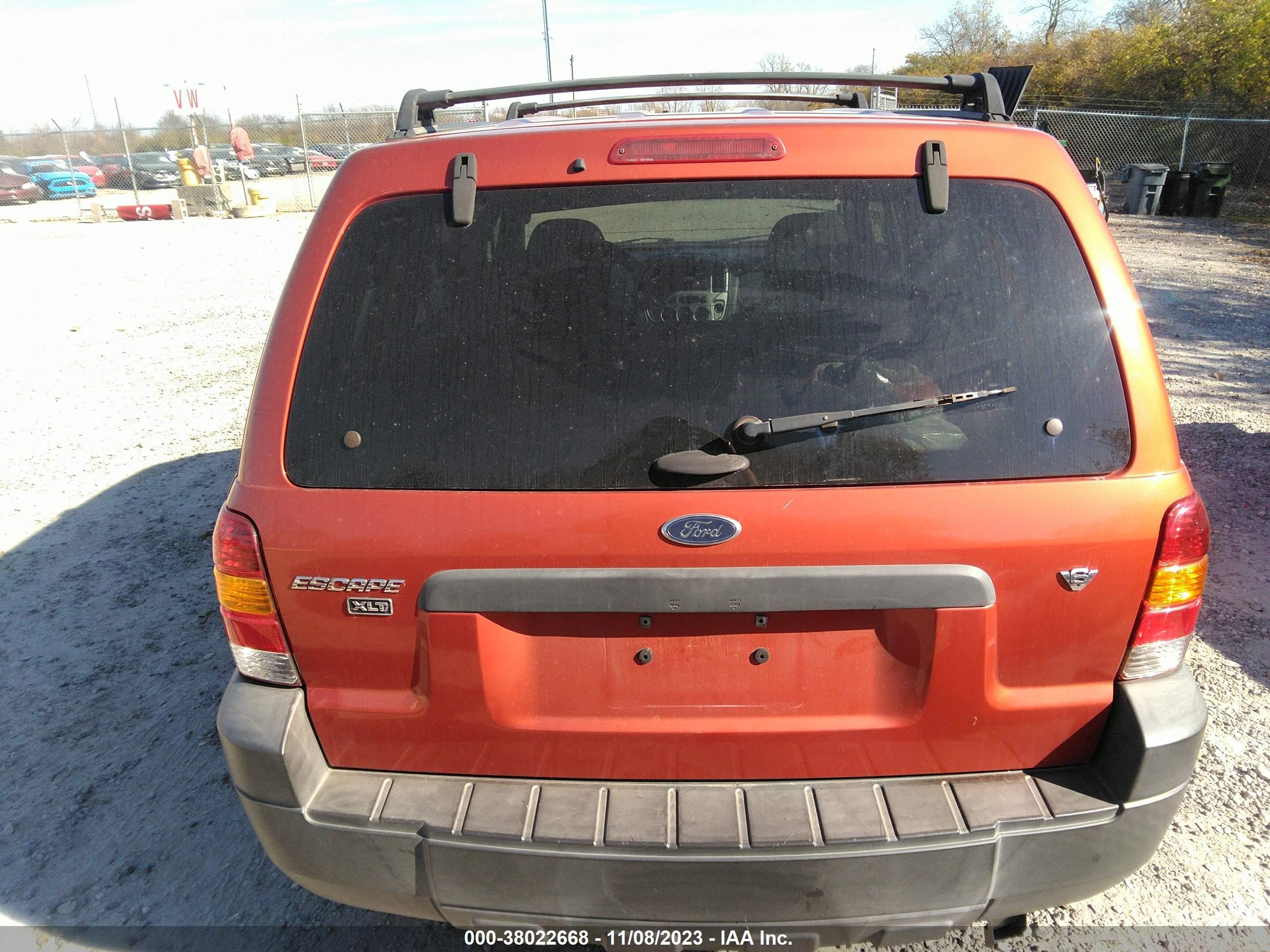 Photo 16 VIN: 1FMYU93106KB48125 - FORD ESCAPE 