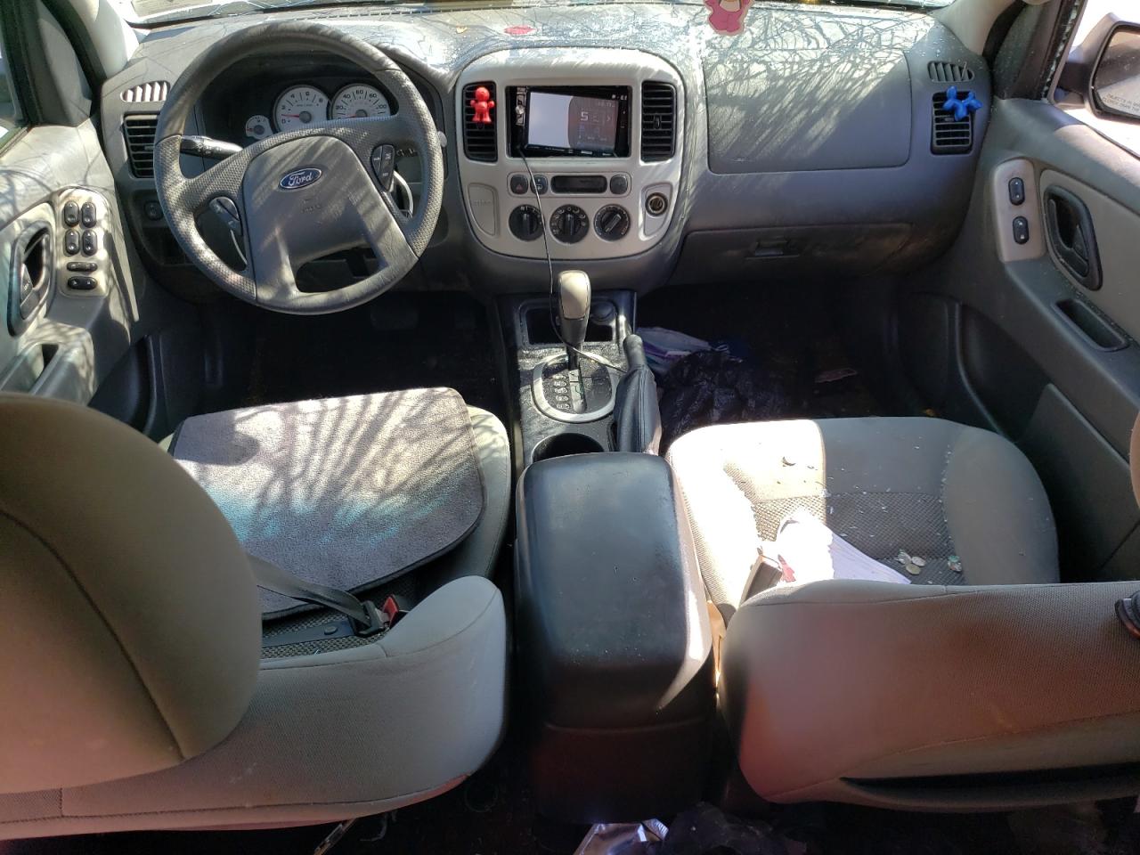 Photo 7 VIN: 1FMYU93107KB87475 - FORD ESCAPE 