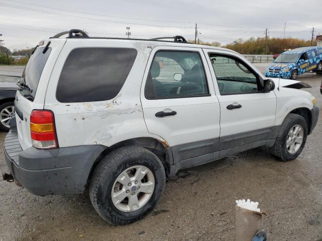 Photo 2 VIN: 1FMYU93115KB22762 - FORD ESCAPE XLT 