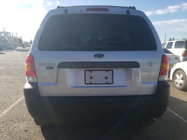 Photo 5 VIN: 1FMYU93115KE08000 - FORD ESCAPE 