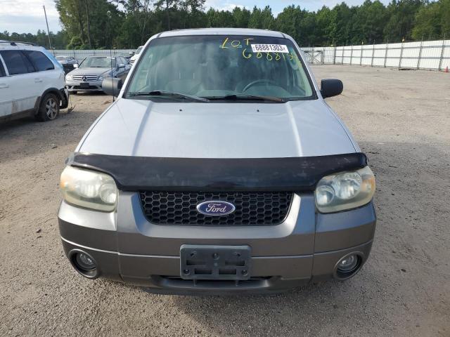 Photo 4 VIN: 1FMYU93116KC24645 - FORD ESCAPE XLT 