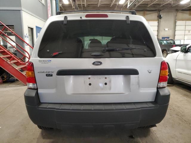 Photo 5 VIN: 1FMYU93127KA13004 - FORD ESCAPE 