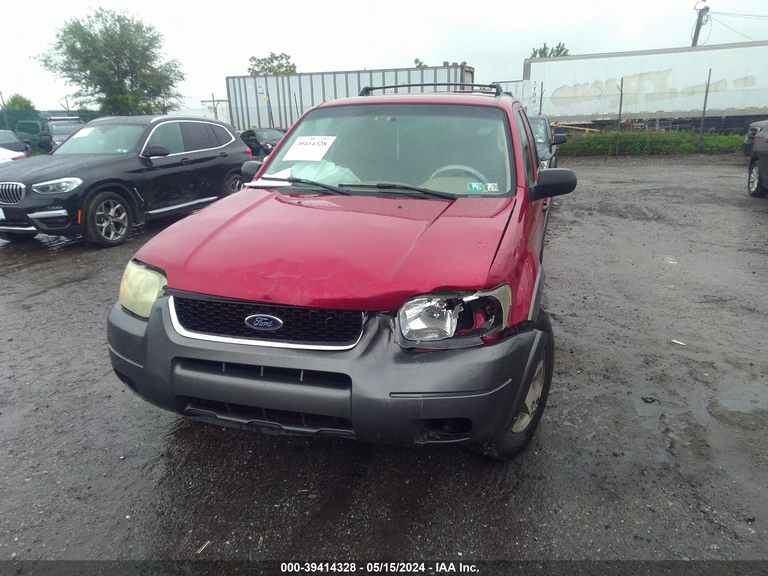 Photo 5 VIN: 1FMYU93134KA63566 - FORD ESCAPE 