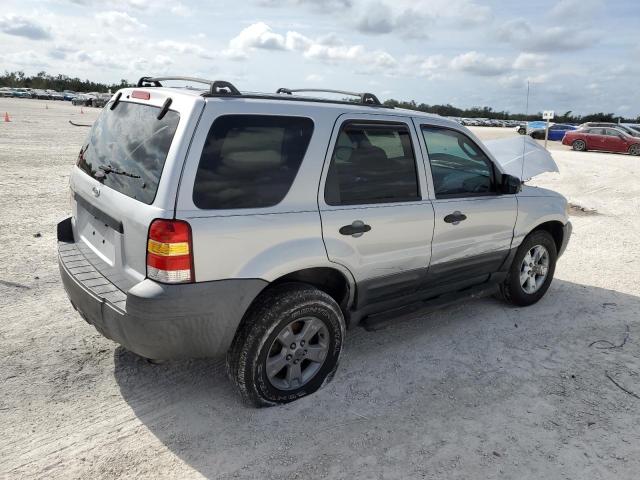 Photo 2 VIN: 1FMYU93135DA11604 - FORD ESCAPE 