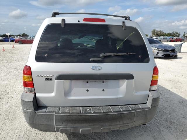 Photo 5 VIN: 1FMYU93135DA11604 - FORD ESCAPE 