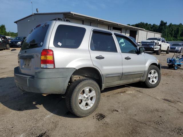 Photo 2 VIN: 1FMYU93135KB75396 - FORD ESCAPE XLT 