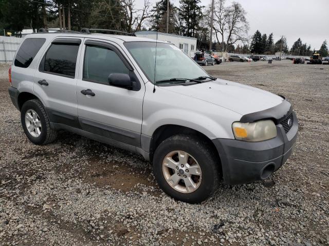 Photo 3 VIN: 1FMYU93135KD12336 - FORD ESCAPE 