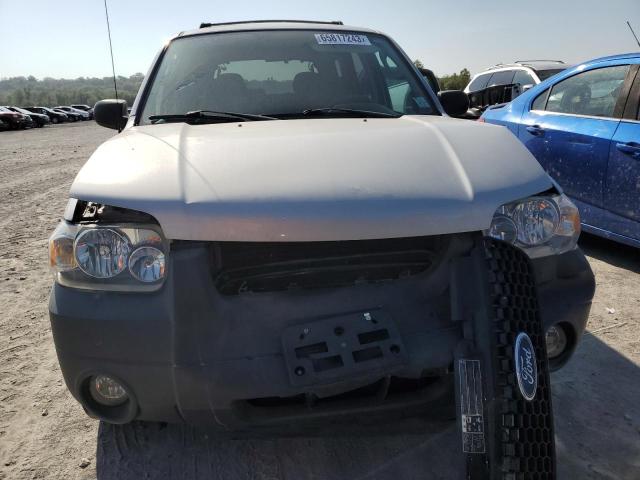 Photo 4 VIN: 1FMYU93135KD63108 - FORD ESCAPE XLT 