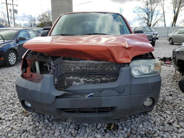 Photo 4 VIN: 1FMYU93137KA38736 - FORD ESCAPE 