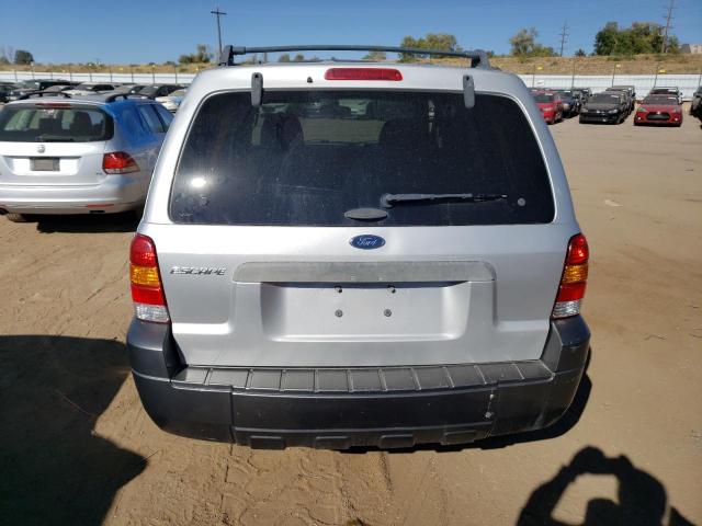 Photo 5 VIN: 1FMYU93145KA52335 - FORD ESCAPE 