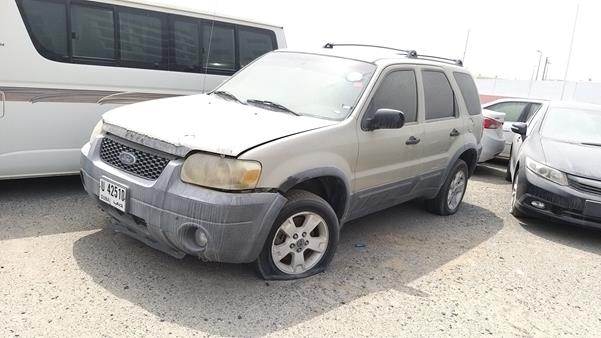 Photo 6 VIN: 1FMYU93145KA67501 - FORD ESCAPE 