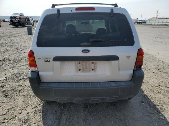 Photo 5 VIN: 1FMYU93145KB28331 - FORD ESCAPE XLT 