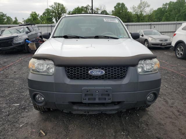 Photo 4 VIN: 1FMYU93145KD29419 - FORD ESCAPE 