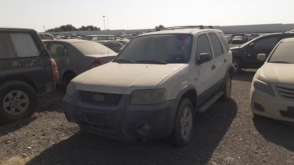 Photo 3 VIN: 1FMYU93146KC93474 - FORD ESCAPE 