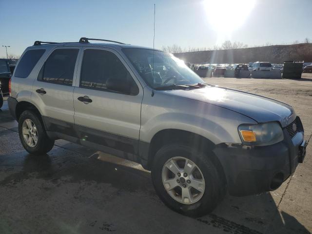 Photo 3 VIN: 1FMYU93155KC92543 - FORD ESCAPE 