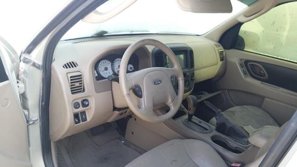 Photo 9 VIN: 1FMYU93156KA26912 - FORD ESCAPE 