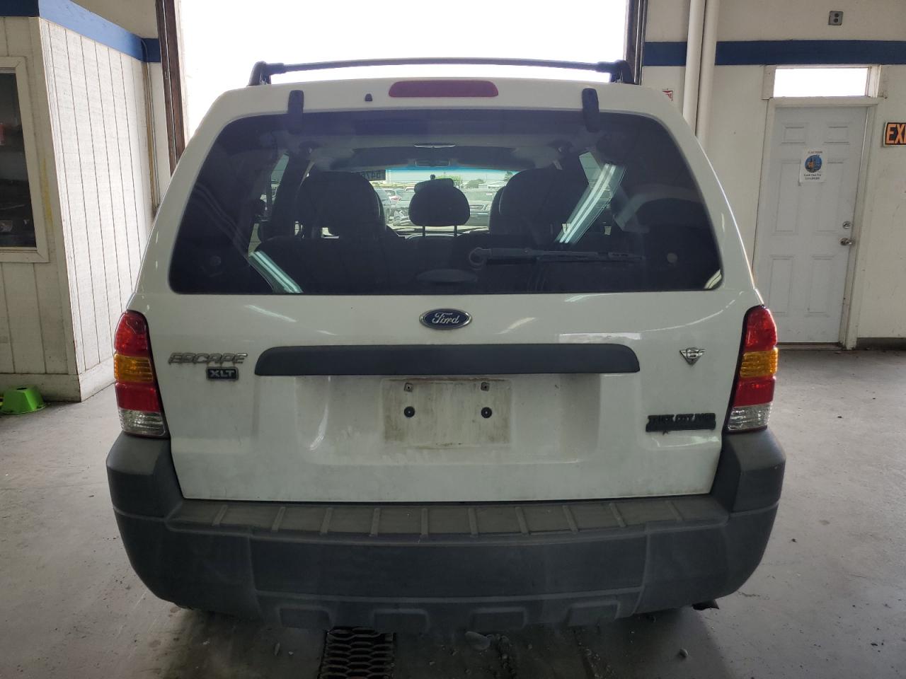 Photo 5 VIN: 1FMYU93156KB56365 - FORD ESCAPE 