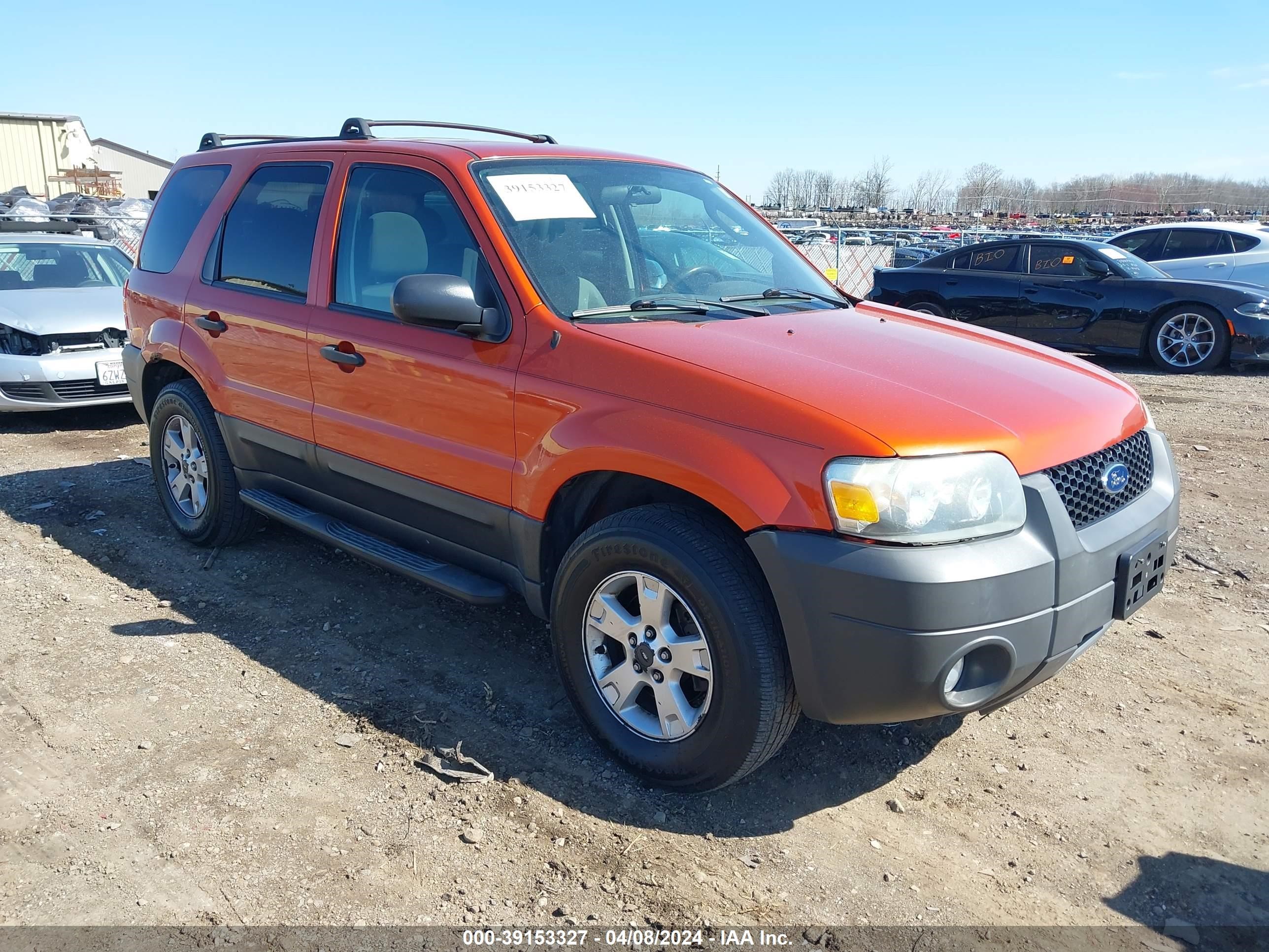 Photo 0 VIN: 1FMYU93157KA60513 - FORD ESCAPE 