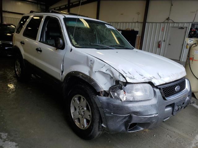 Photo 3 VIN: 1FMYU93163KA70980 - FORD ESCAPE 