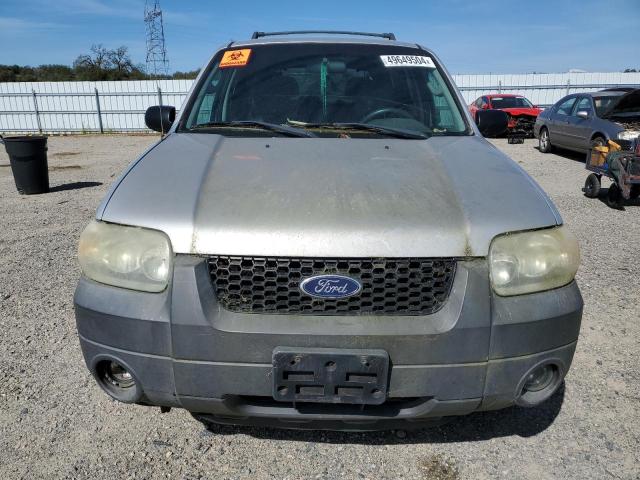 Photo 4 VIN: 1FMYU93165KA06022 - FORD ESCAPE 