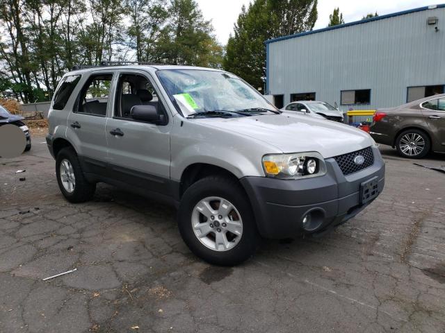 Photo 3 VIN: 1FMYU93165KE31773 - FORD ESCAPE 