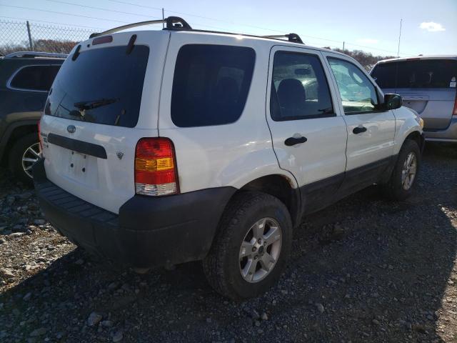 Photo 2 VIN: 1FMYU93166KA35134 - FORD ESCAPE 