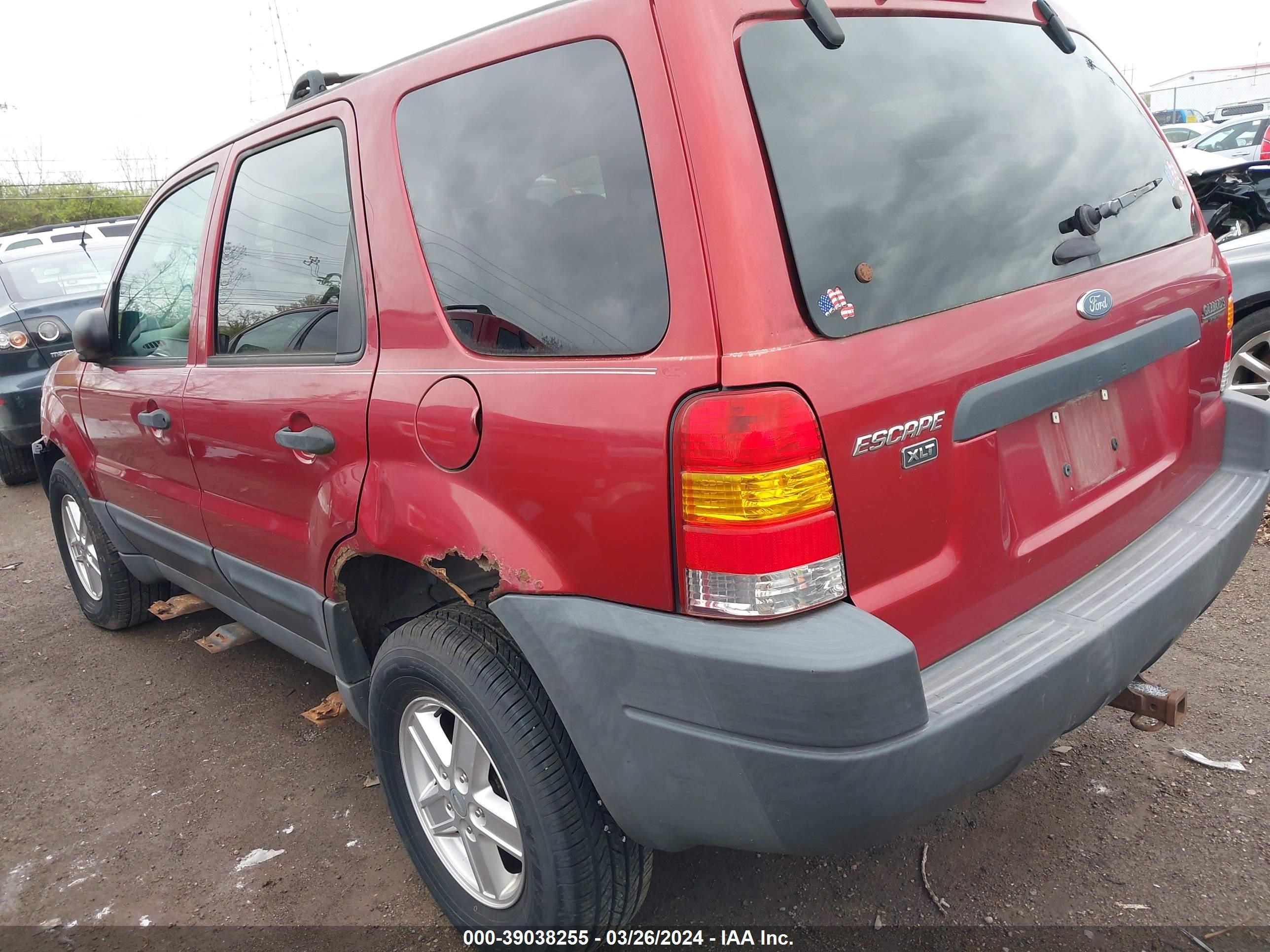 Photo 2 VIN: 1FMYU93173KB45346 - FORD ESCAPE 