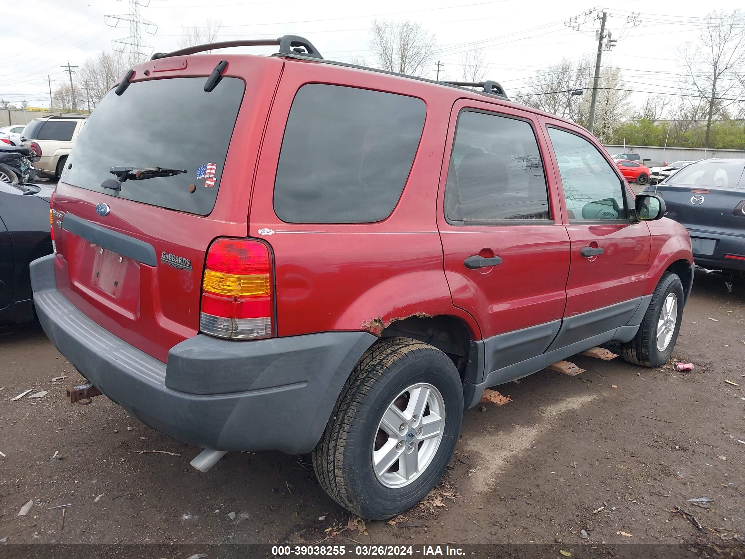 Photo 3 VIN: 1FMYU93173KB45346 - FORD ESCAPE 