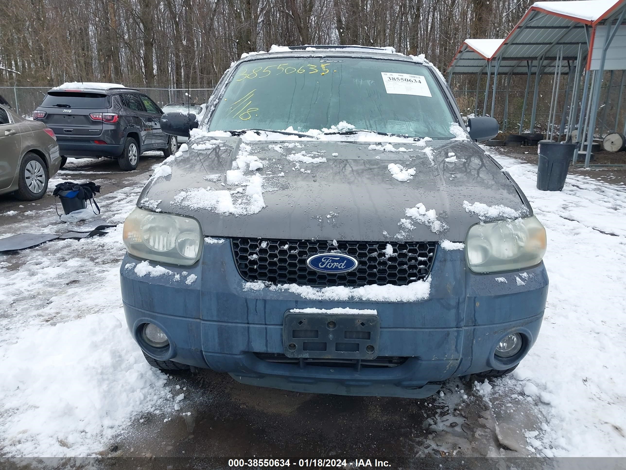 Photo 10 VIN: 1FMYU93175DA07992 - FORD ESCAPE 