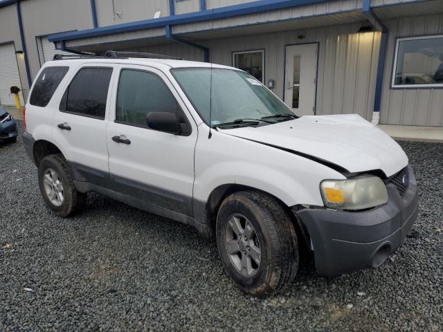 Photo 3 VIN: 1FMYU93175DA11346 - FORD ESCAPE 